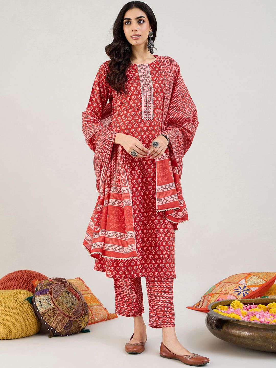 Indyancart IE Ethnic Motifs Printed Pure Cotton Straight Kurta With Trousers & Dupatta