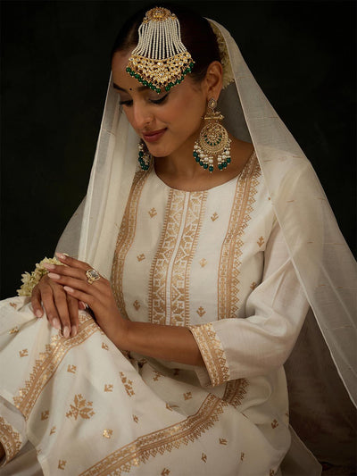 Indyancart IE Women Ethnic Motifs Embroidered Regular Sequinned Kurta with Trousers & With Dupatta