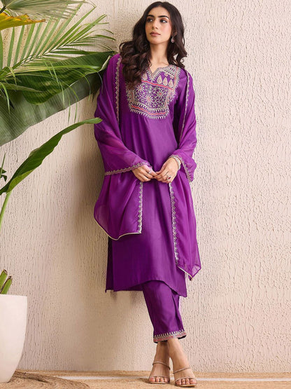 Women Ethnic Motifs Yoke Design Regular Liva Kurta with Trousers & With Dupatta