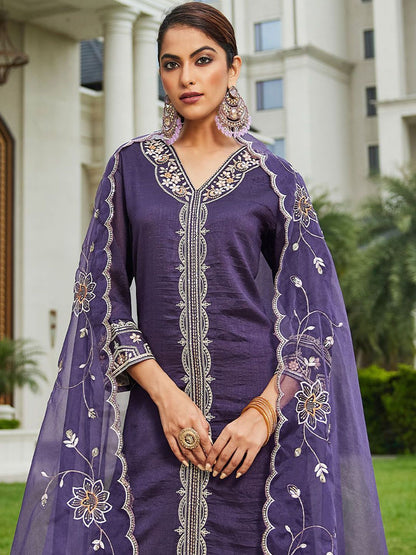 Dhiyona IE Women Floral Embroidered Regular Kurta with Trousers & With Dupatta