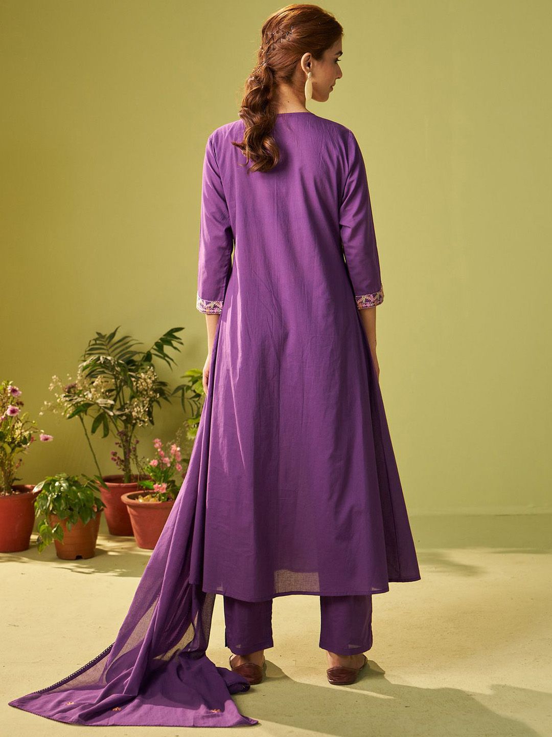 Women Floral Embroidered Cotton Kurta with Trousers & Dupatta