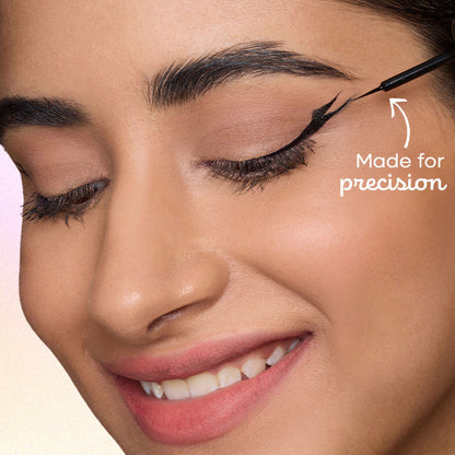 Nykaa Black Magic Liquid Eyeliner - Super Black 01