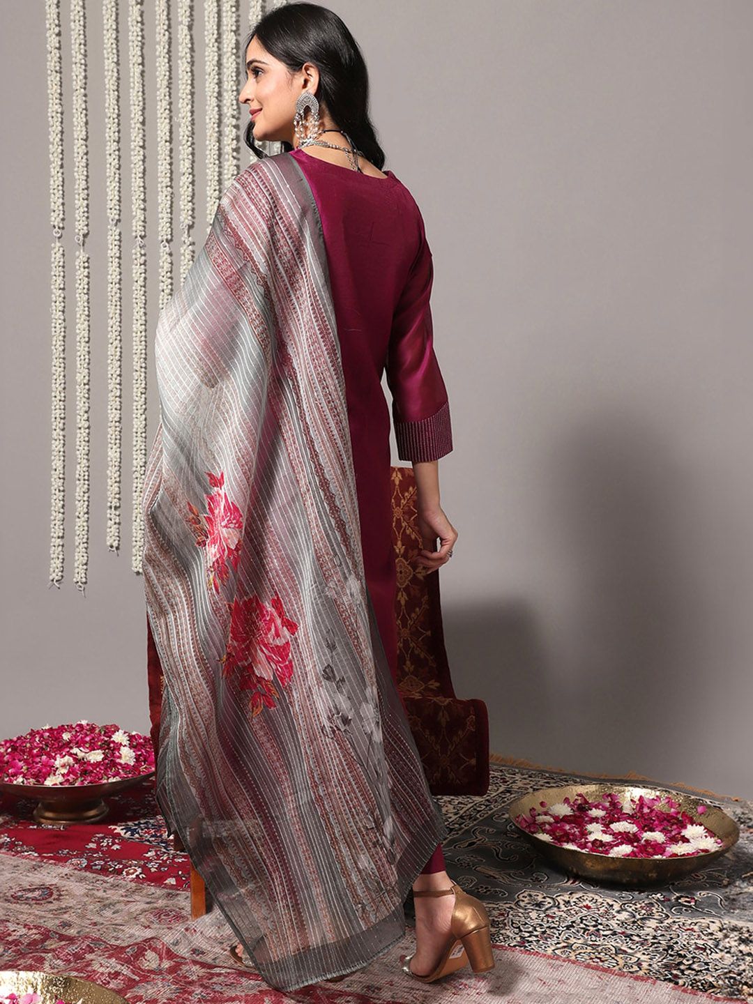 Indyancart VA Women'sMagenta Ethnic Motifs Yoke Design Thread Work Kurta Wth Trousers & With Dupatta