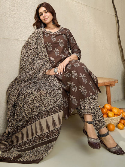 Indyancart IE Floral Printed V Neck Pure Cotton Kurta With Salwar & With Dupatta
