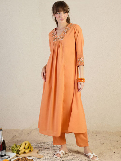 Indyancart IE Women Floral Embroidered Cotton Kurta with Trousers