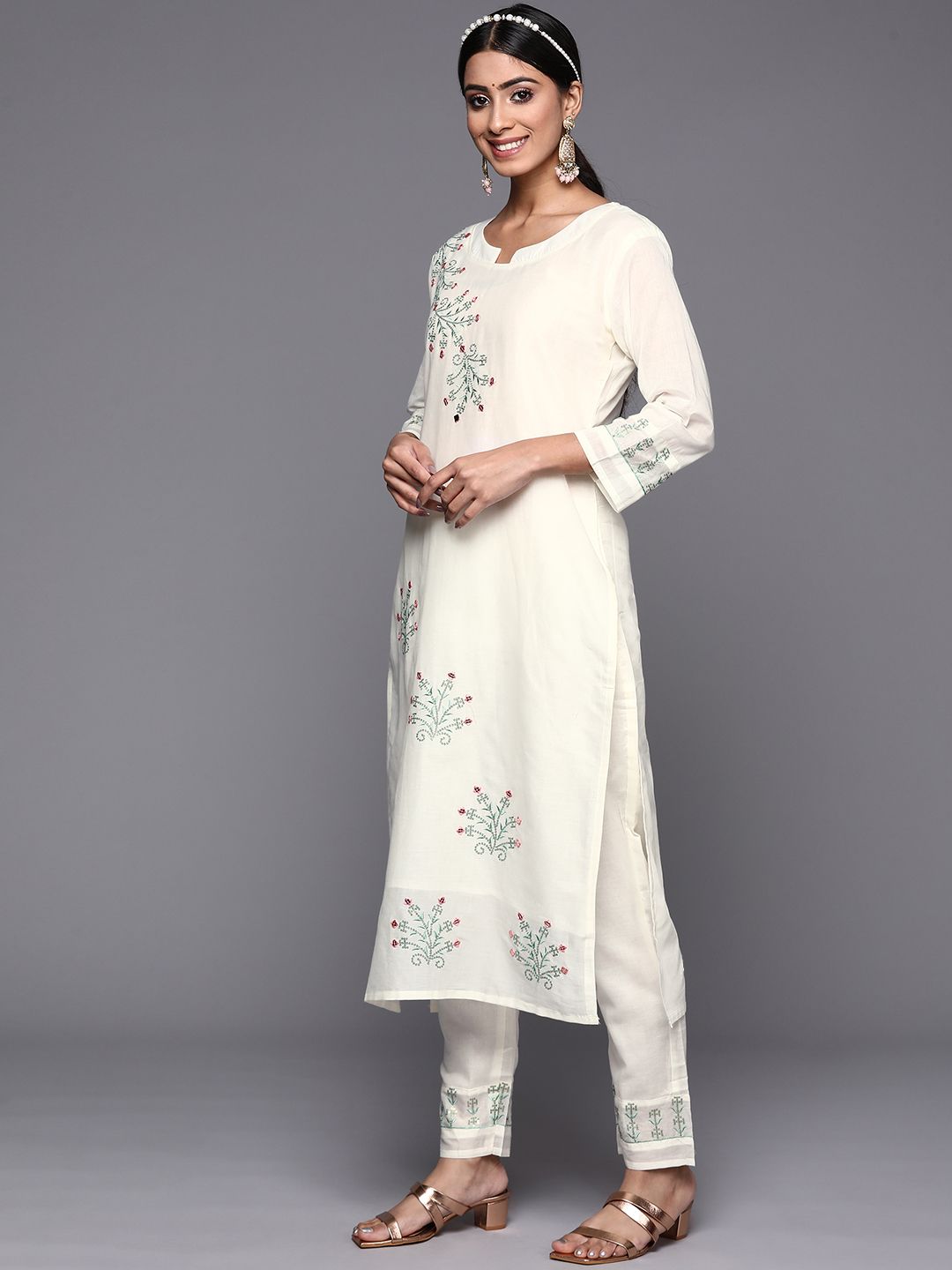 Women White & Pink Floral Embroidered Straight Kurta Trousers Dupatta