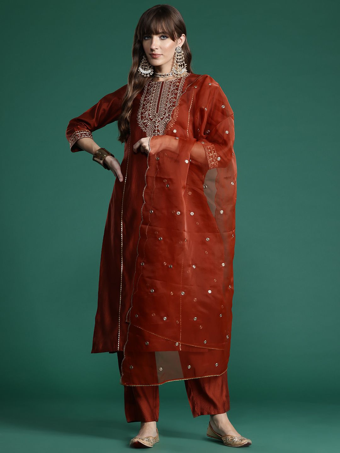 Indyancart IE Ethnic Motifs Embroidered Liva Kurta with Trousers & With Dupatta