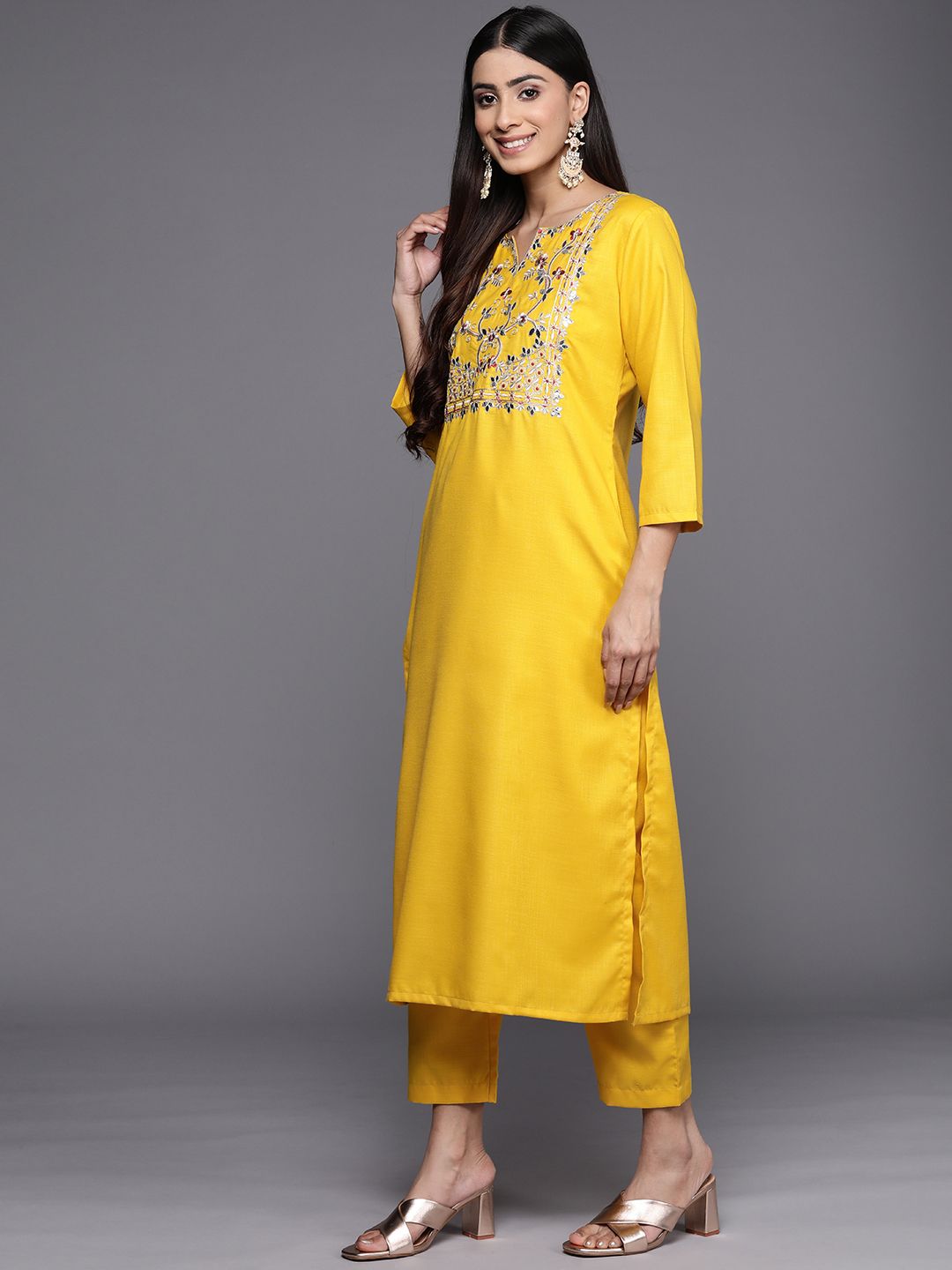 Indyancart VA Women'sFloral Yoke Design Gotta Patti Kurta with Trousers & With Dupatta