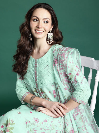 Floral Printed Regular Kurta with Trousers & Dupatta