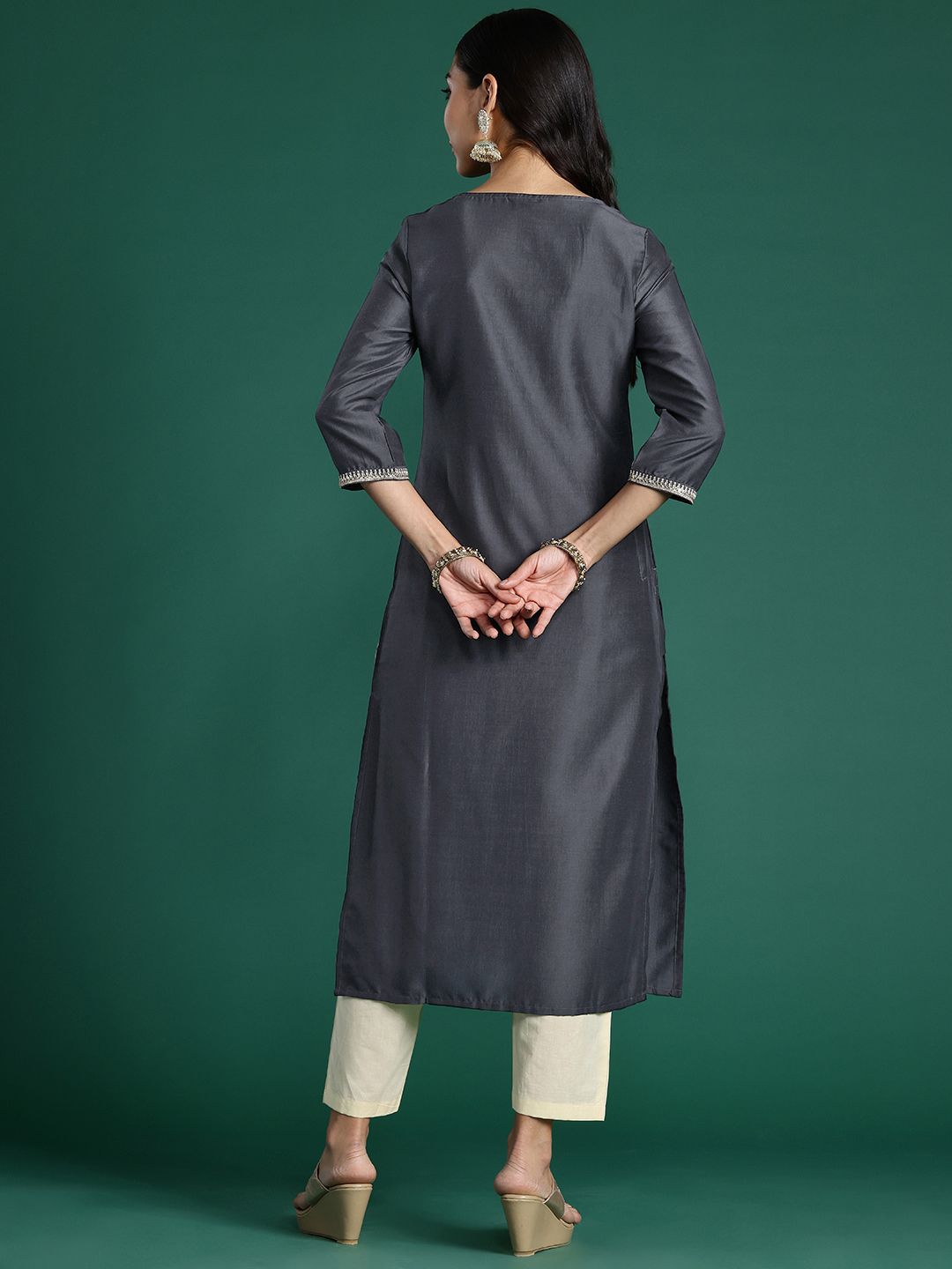 Dhiyona IE Ethnic Motifs Embroidered Zari Kurta