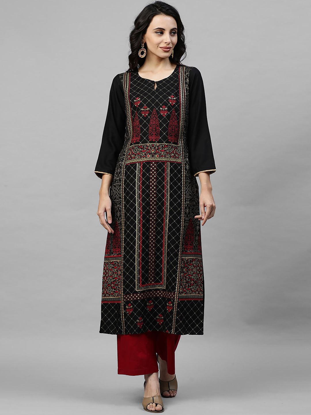 Indyancart IE Women Black & Maroon Floral Print A-Line Kurta