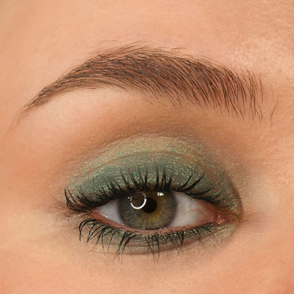Makeup Revolution Mousse Shadow - Emerald Green