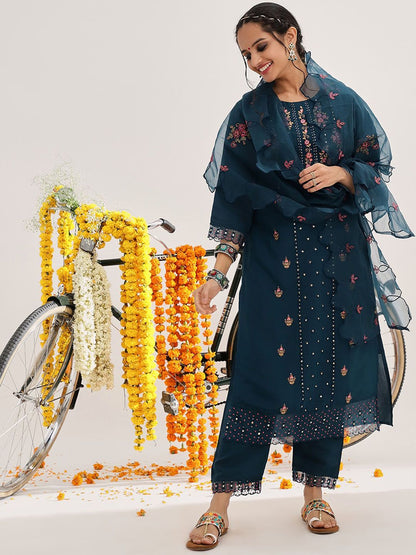 Indyancart VA Women'sEthnic Motifs Embroidered Thread Work Detail Kurta & Trousers With Dupatta