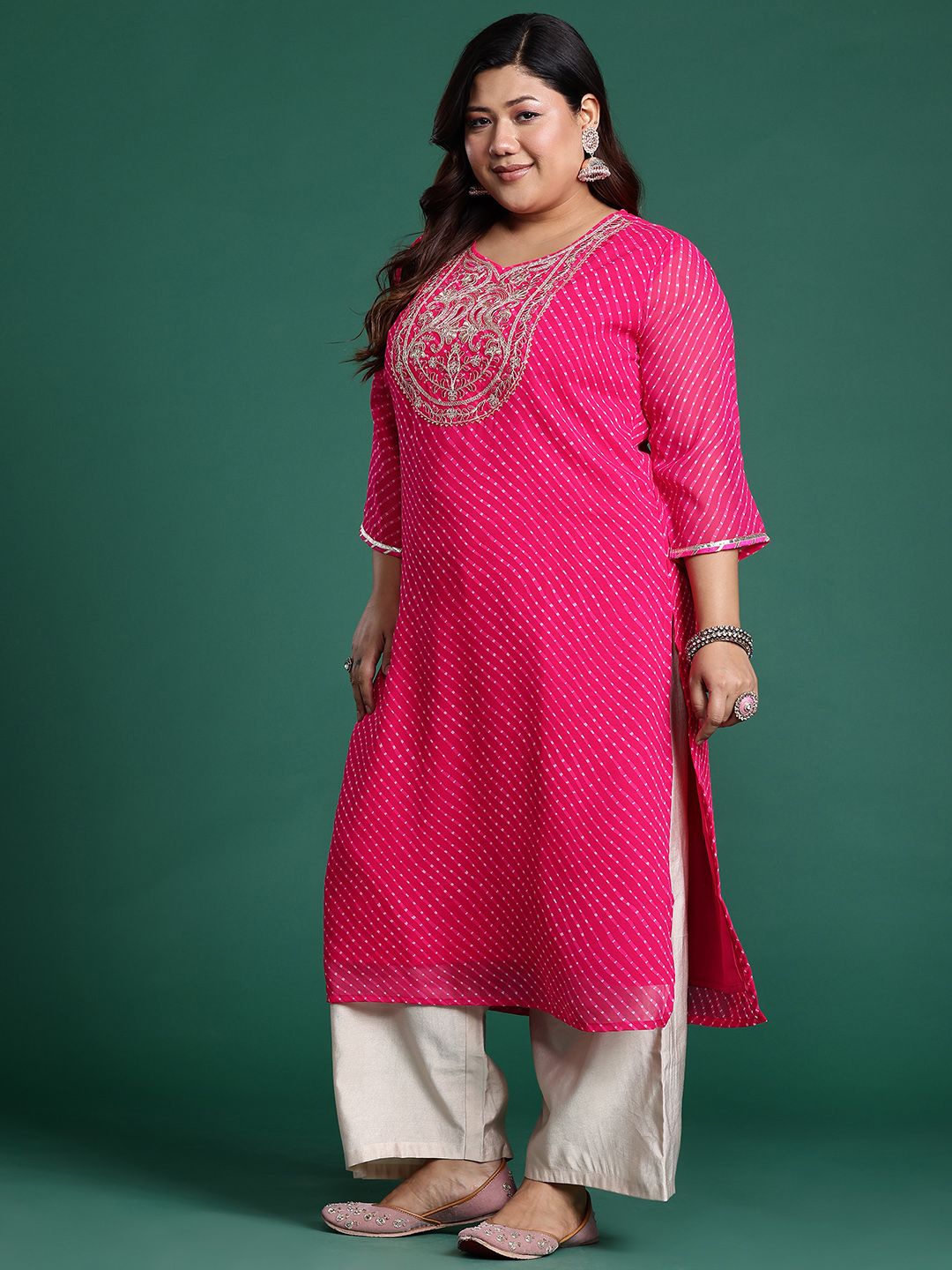 Indyancart IE Plus Size Ethnic Motifs Embroidered Sequinned Georgette Kurta