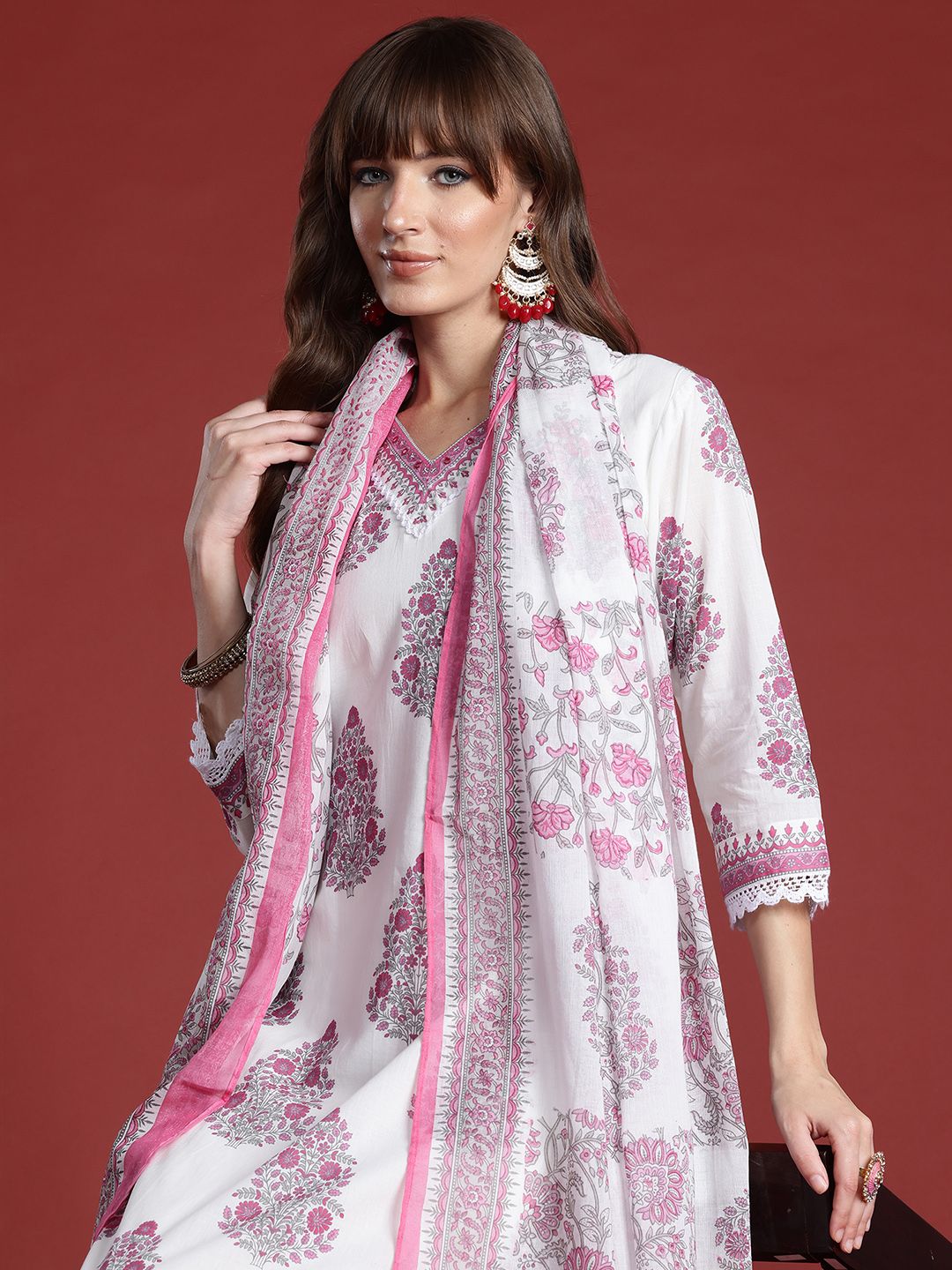 Indyancart IE Floral Printed Sequinned Pure Cotton Kurta with Trousers & With Dupatta