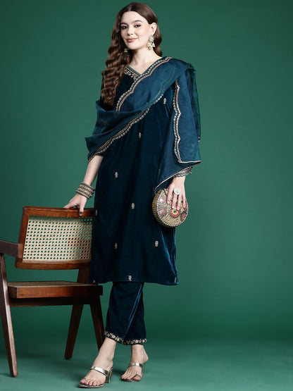 Indyancart IE Ethnic Motifs Embroidered Velvet Kurta with Trousers & With Dupatta