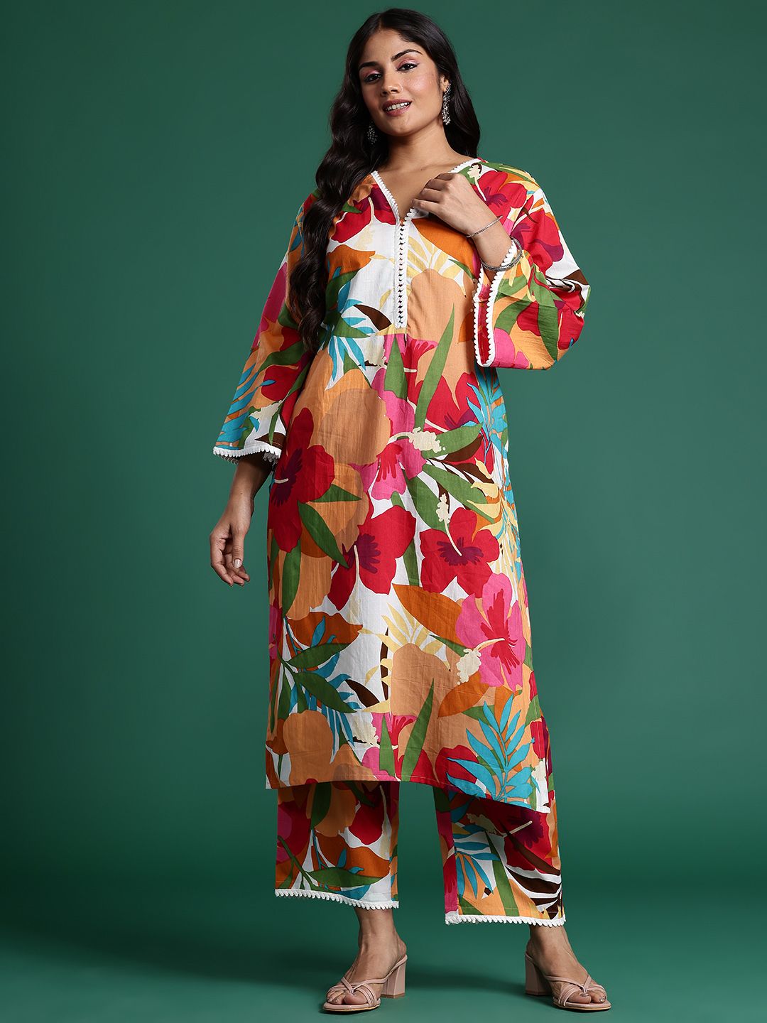 Indyancart IE Plus Size Floral Printed Pure Cotton Kurta with Trousers