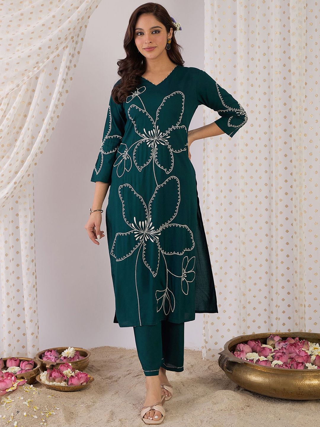 Indyancart IE Embroidered V-Neck Tunic With Trouser