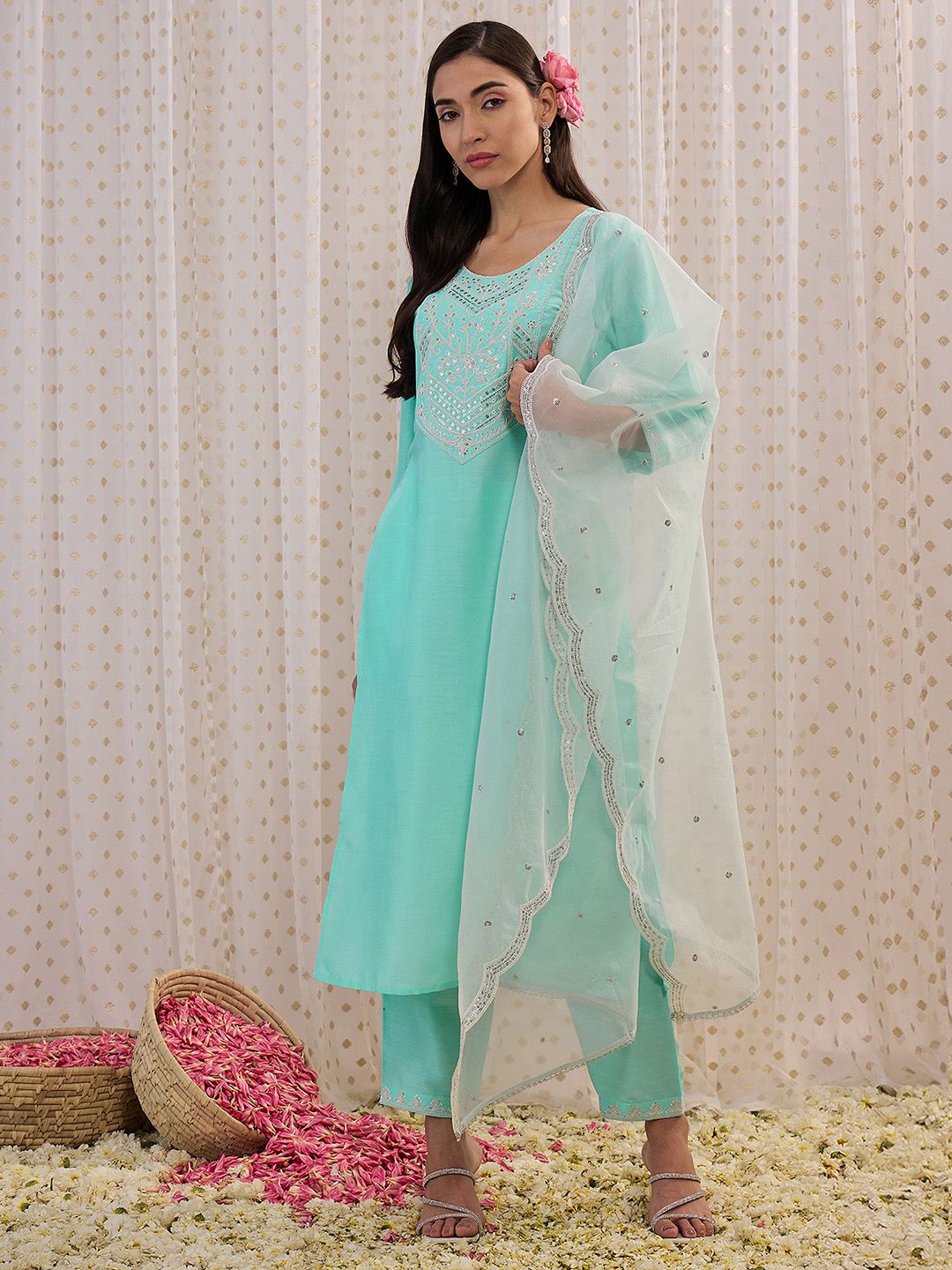 Floral Embroidered Regular Aari Work Kurta with Trousers & With Dupatta
