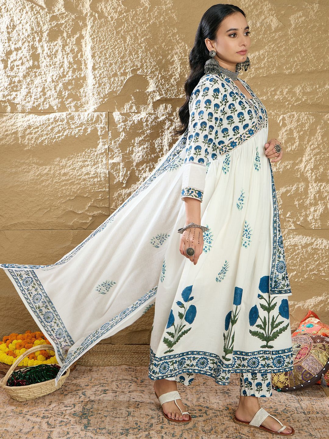 Women Printed Empire Pure Cotton Kurta with Trousers & With Dupatta