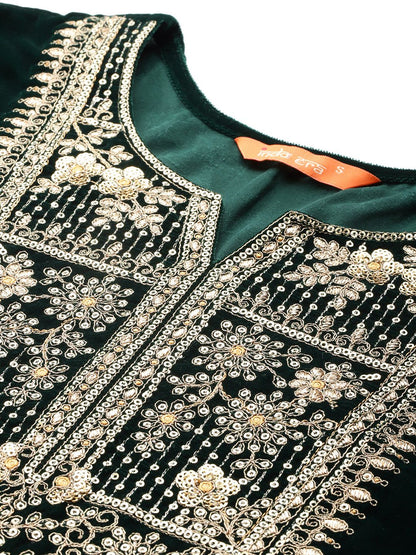 Indyancart IE Ethnic Motifs Velvet Kurta with Trousers & With Dupatta