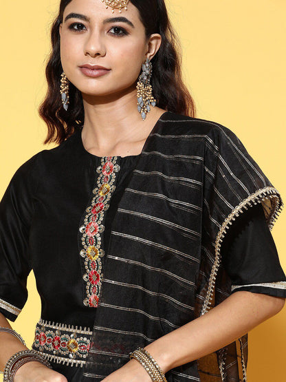 Dhiyona IE Ethnic Motif Embroidered Sequinned Kurta & Trousers With Dupatta & Belt