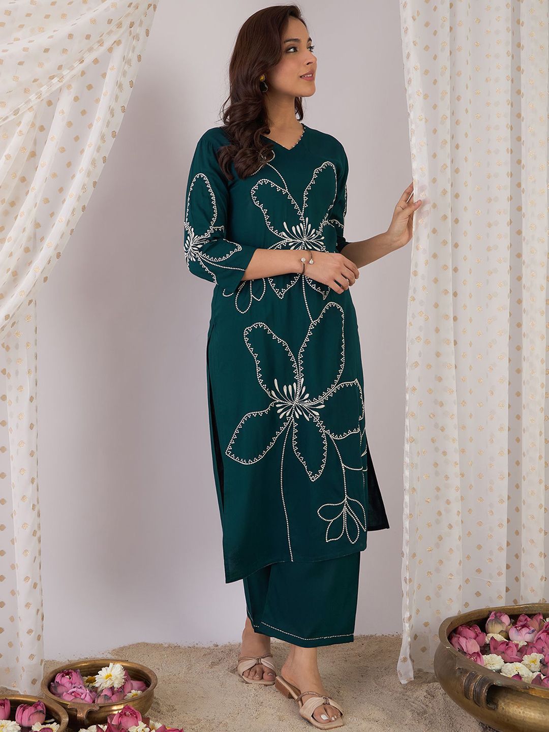 Indyancart IE Embroidered V-Neck Tunic With Trouser