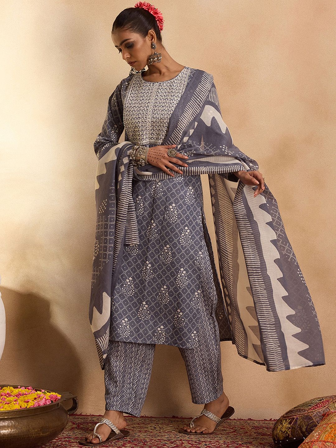 Indyancart IE Floral Printed Pure Cotton Straight Kurta with Trousers & Dupatta