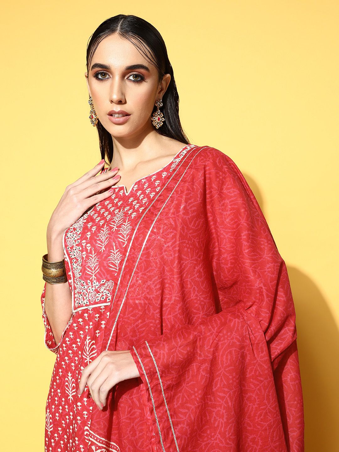 Indyancart IE Women Coral Ethnic Motifs Printed Gotta Patti Kurta with Palazzos & With Dupatta