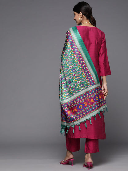 Indyancart VA Women'sEthnic Motifs Embroidered Dupion Silk Kurta With Trousers & With Dupatta
