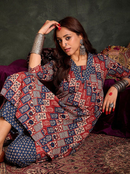 Indyancart IE Printed Square Neck Pure Cotton Tunic With Trouser