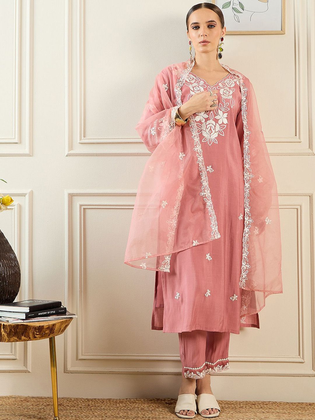 Indyancart IE Women Rust Kurta Sets