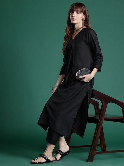 Indyancart IE Pleated Kurta with Trousers