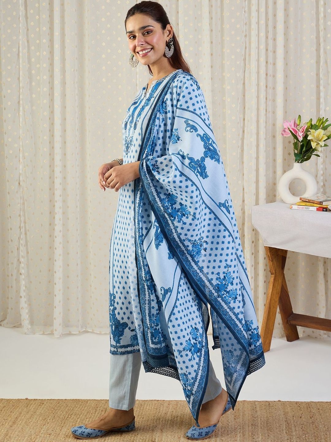 Women Ethnic Motifs Printed Regular Beads and Stones Pure Cotton Kurta with Trousers & With Dupatta