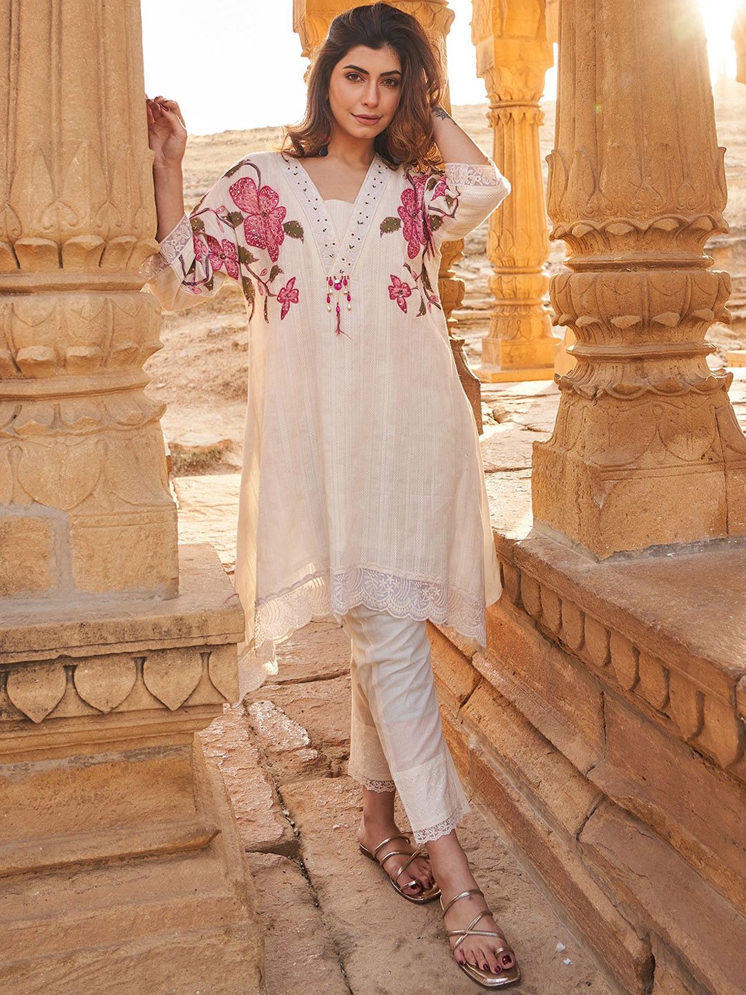 Floral Embroidered Beads And Stones V-Neck A-Line Pure Cotton Kurta With Trousers