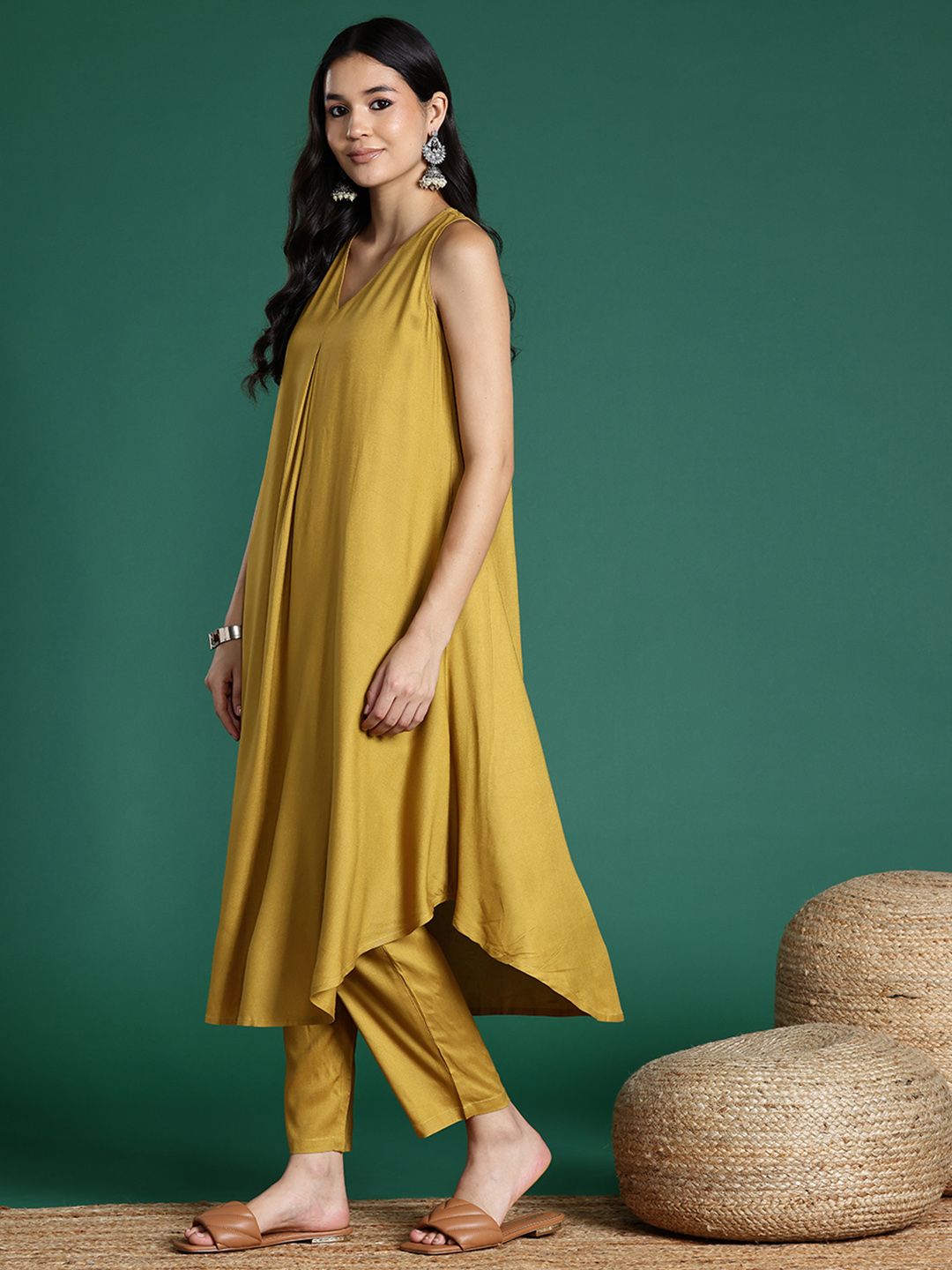 Indyancart SN Women's Solid Regular Kurta with Trousers