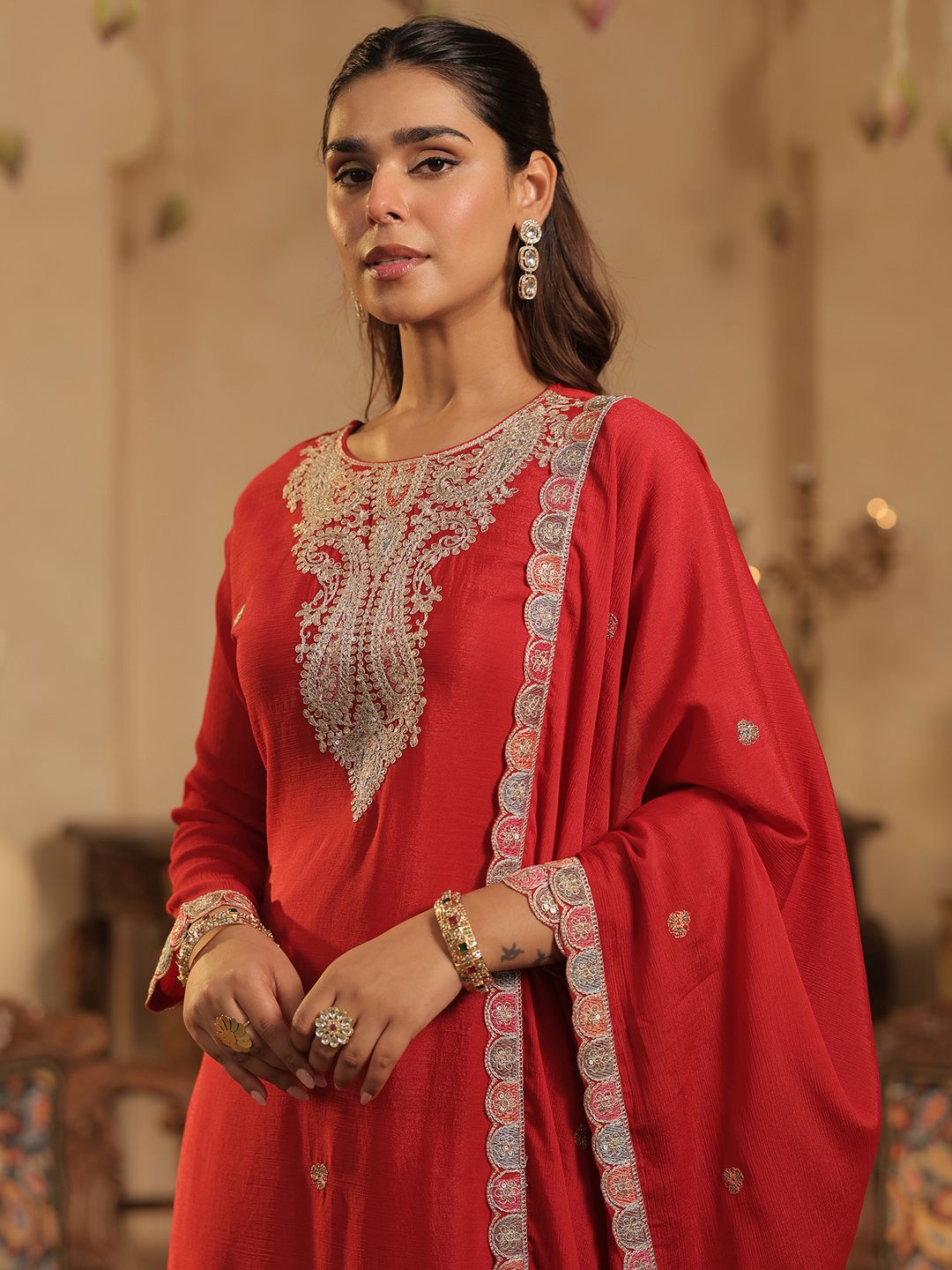 Indyancart IE Women Floral Printed Kurta with Palazzo & Dupatta