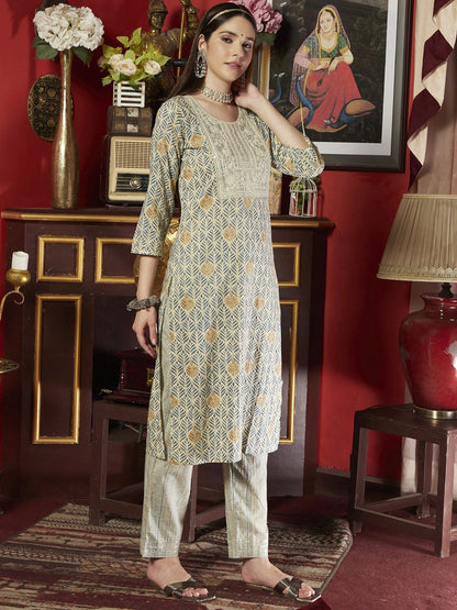 Dhiyona SN Women's Ethnic Motifs Printed Thread Work Pure Cotton Kurta & Trouser With Dupatta