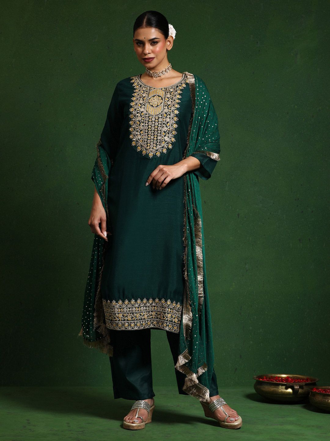 Dhiyona VA Women'sFloral Embroidered Cotton Silk Zari Work Straight Kurta With Trousers & Dupatta