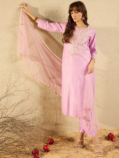 Indyancart IE Women Ethnic Motifs Embroidered Regular Thread Work Liva Kurta with Trousers & With Dupatta