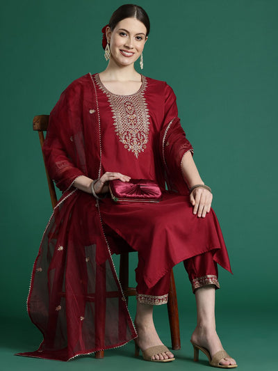 Dhiyona IE Ethnic Motifs Embroidered Thread Work Kurta With Trousers & Dupatta