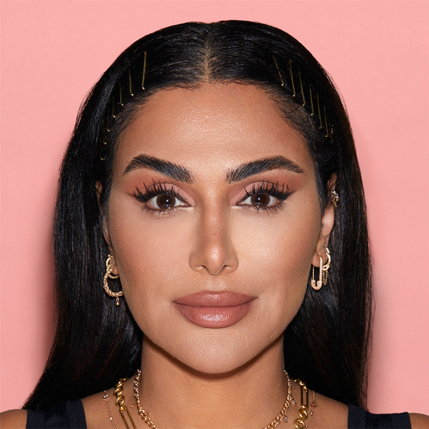 Huda Beauty Easy Bake And Snatch Pressed Powder - Cherry Blossom Cake