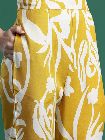 Indyancart IE Women Printed Regular Linen Kurta with Trousers
