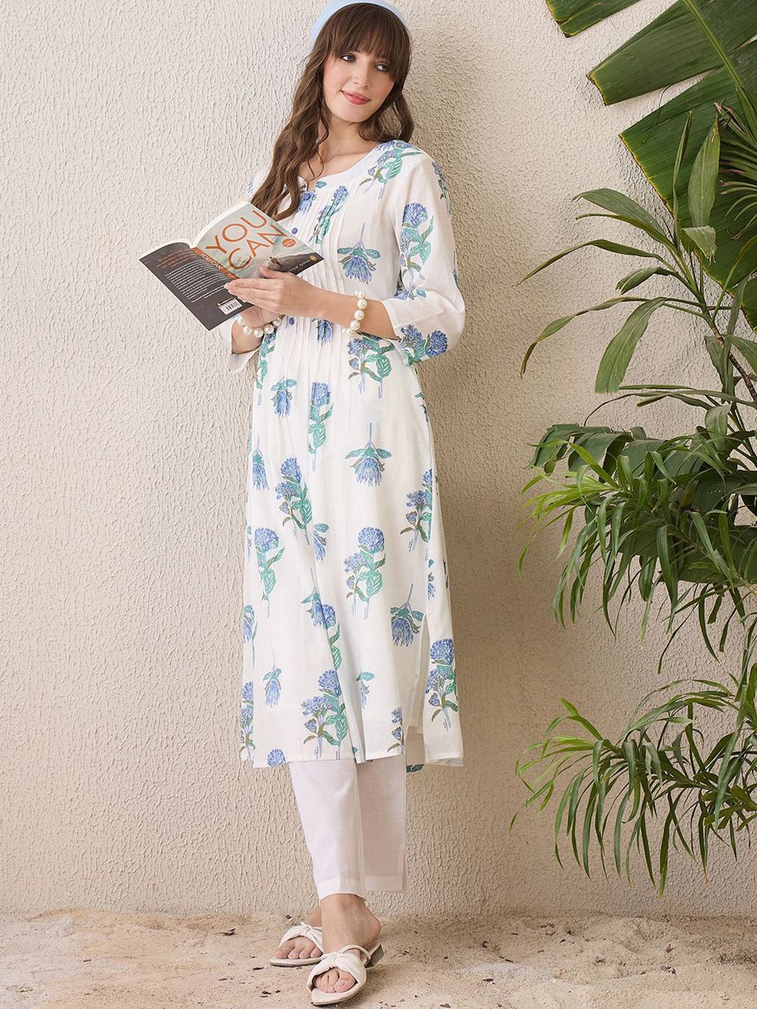 Indyancart IE Floral Printed Round Neck Pure Cotton A-Line Kurta With Trouser