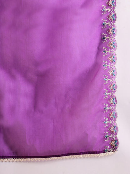 Indyancart IE Women Floral Embroidered Regular Thread Work Kurta with Trousers & With Dupatta