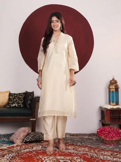 Indyancart VA Women'sEmbroidered Straight Kurta with Trousers & With Dupatta