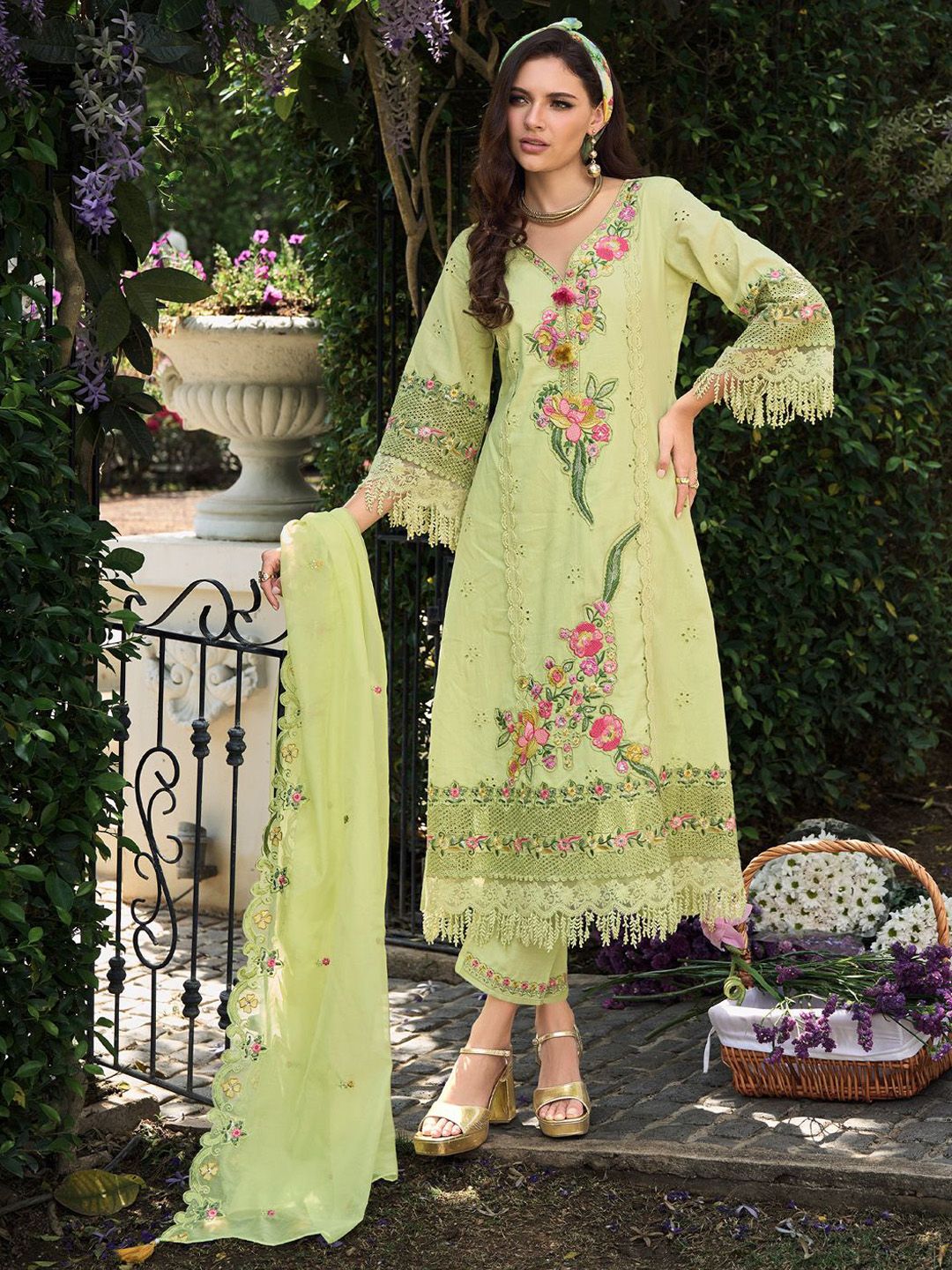 Indyancart IE Women Floral Embroidered Regular Sequinned Pure Cotton Kurta with Trousers & With Dupatta