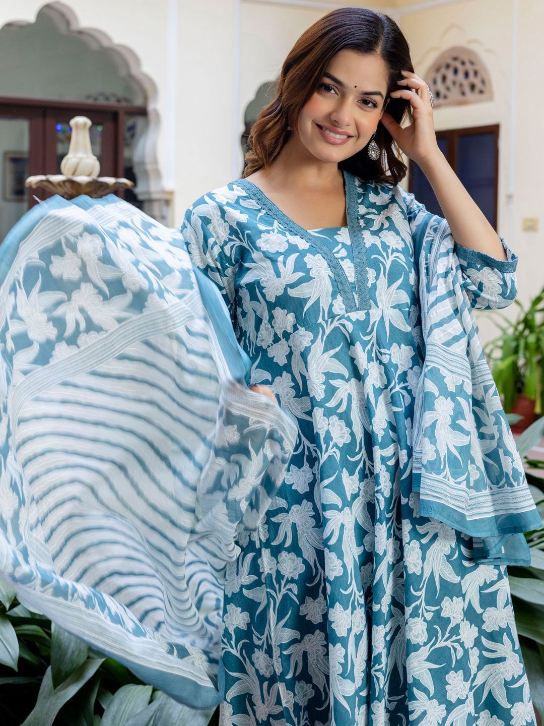 Floral Printed Square Neck Pure Cotton A-Line Kurta With Trousers & Dupatta