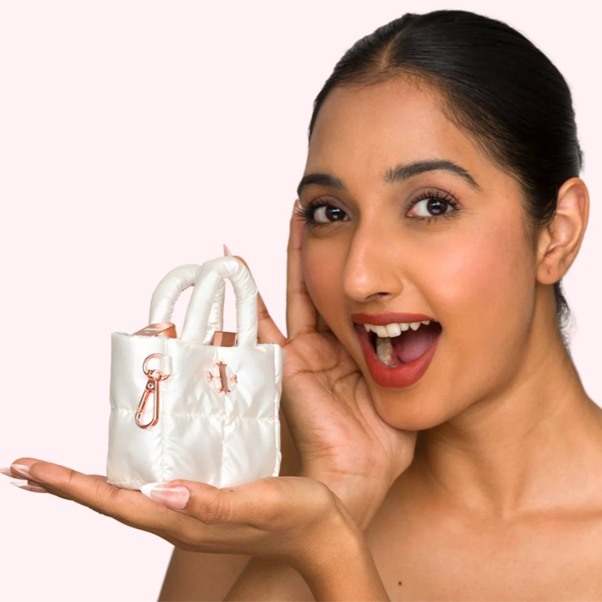 IRIS COSMETICS Pocket Tote Bag