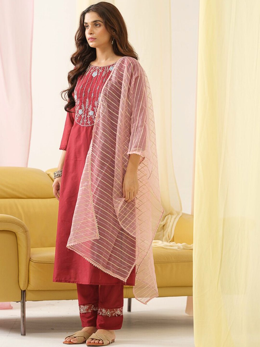 Indyancart SN Women's Embroidered Round Neck Straight Beads and Stones Kurta With Trouser & Dupatta